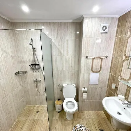 Perla Del Mar Panorama First Line Apartament *