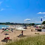 Perla Del Mar Panorama First Line Lozenets