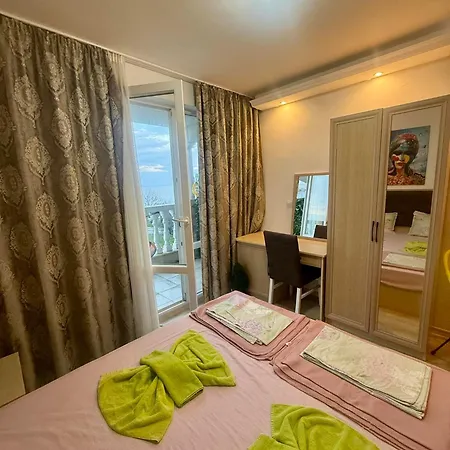 Lägenhet Perla Del Mar Panorama First Line